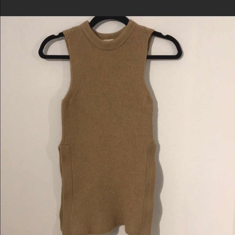 Aritzia 100% Wool sweater